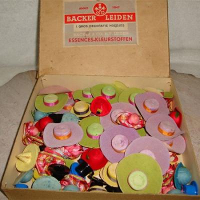 Backer Leiden decoratie hoedjes
