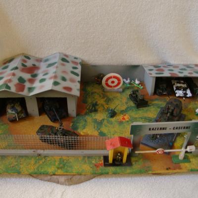 Kazerne 1:43
