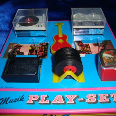 Modella Musik play set 1970